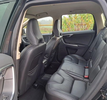 Volvo XC 60 cena 53900 przebieg: 331750, rok produkcji 2012 z Działoszyn małe 232
